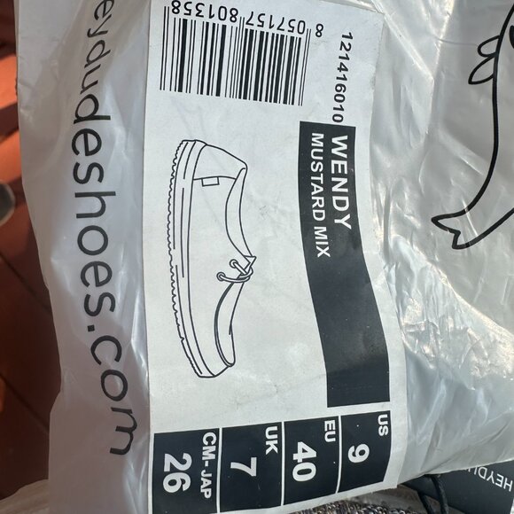 HEY DUDE WENDY MUSTARD MIX 9 - Picture 2 of 5